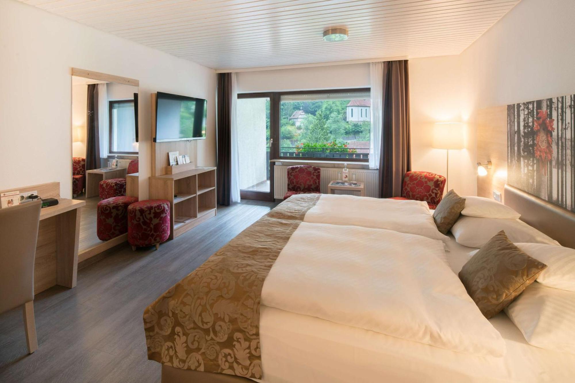 Best Western Plus Schwarzwald Residenz Triberg im Schwarzwald Bagian luar foto